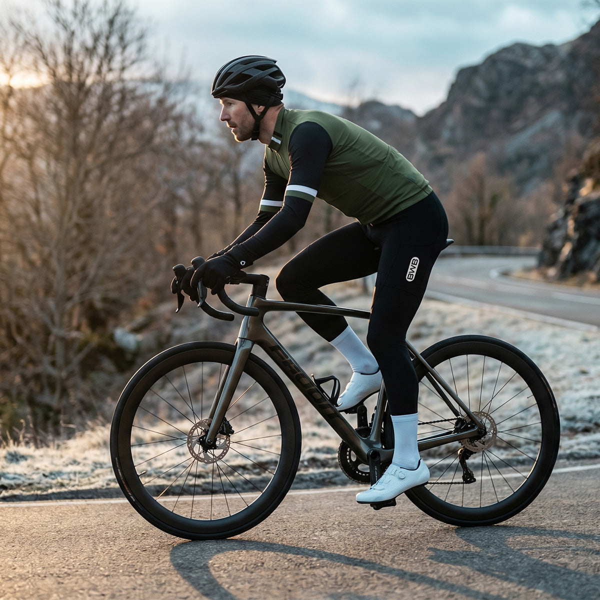 BWB Men's Green Thermal Frost performance Winter Cycling Jersey & cargo Bib Tights Set